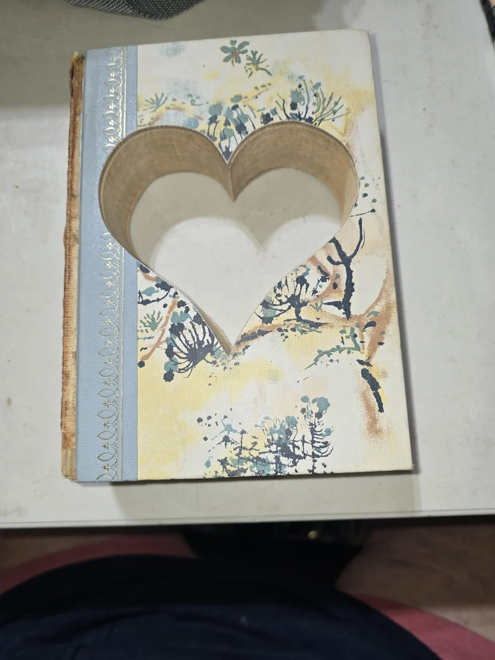 Decorative Reader's Digest, Heart Cutout Book,  Light Blue and Cream, 8x2x5